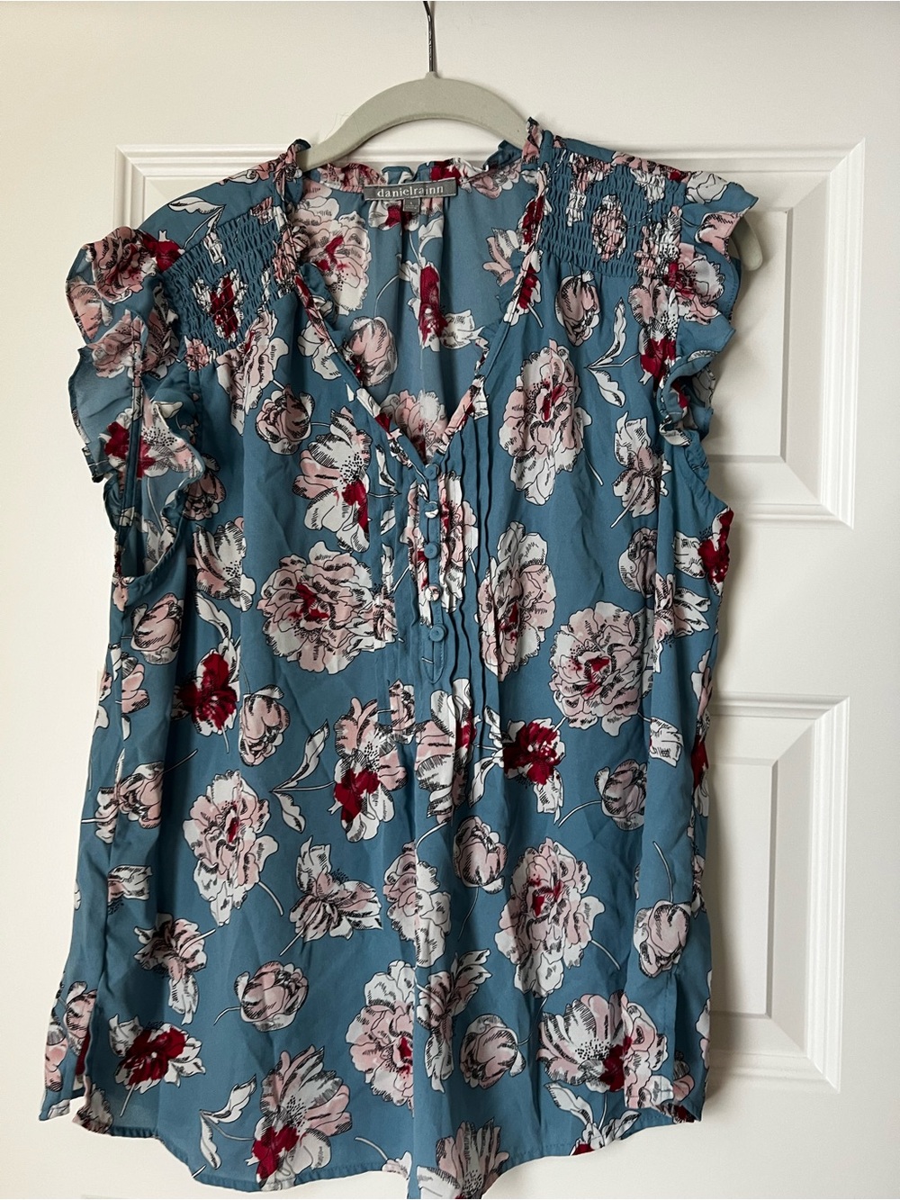 Daniel Rainn Blue Floral Ruffled Cap-Sleeve Blouse